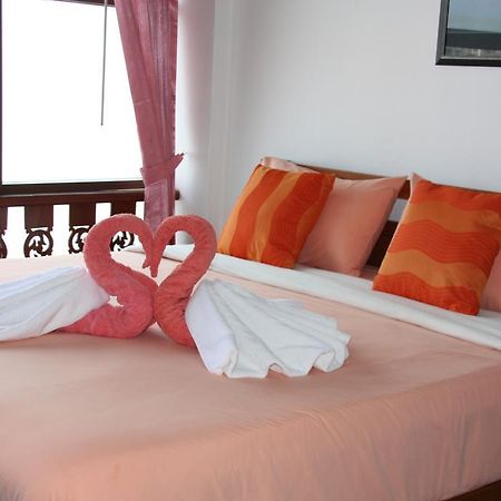 Coffeeandbeer Vandrarhem Pattaya Rum bild