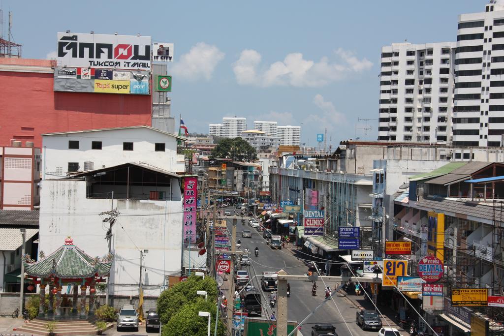 Coffeeandbeer Vandrarhem Pattaya Rum bild